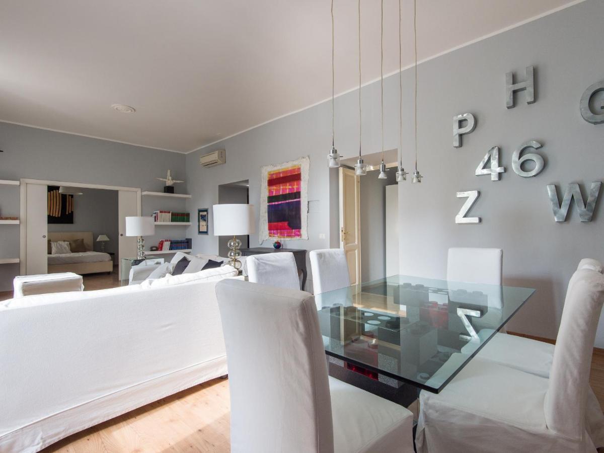 Luxury Auditorium Apartment *