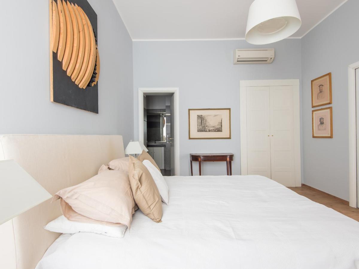 Luxury Auditorium Apartment Rom