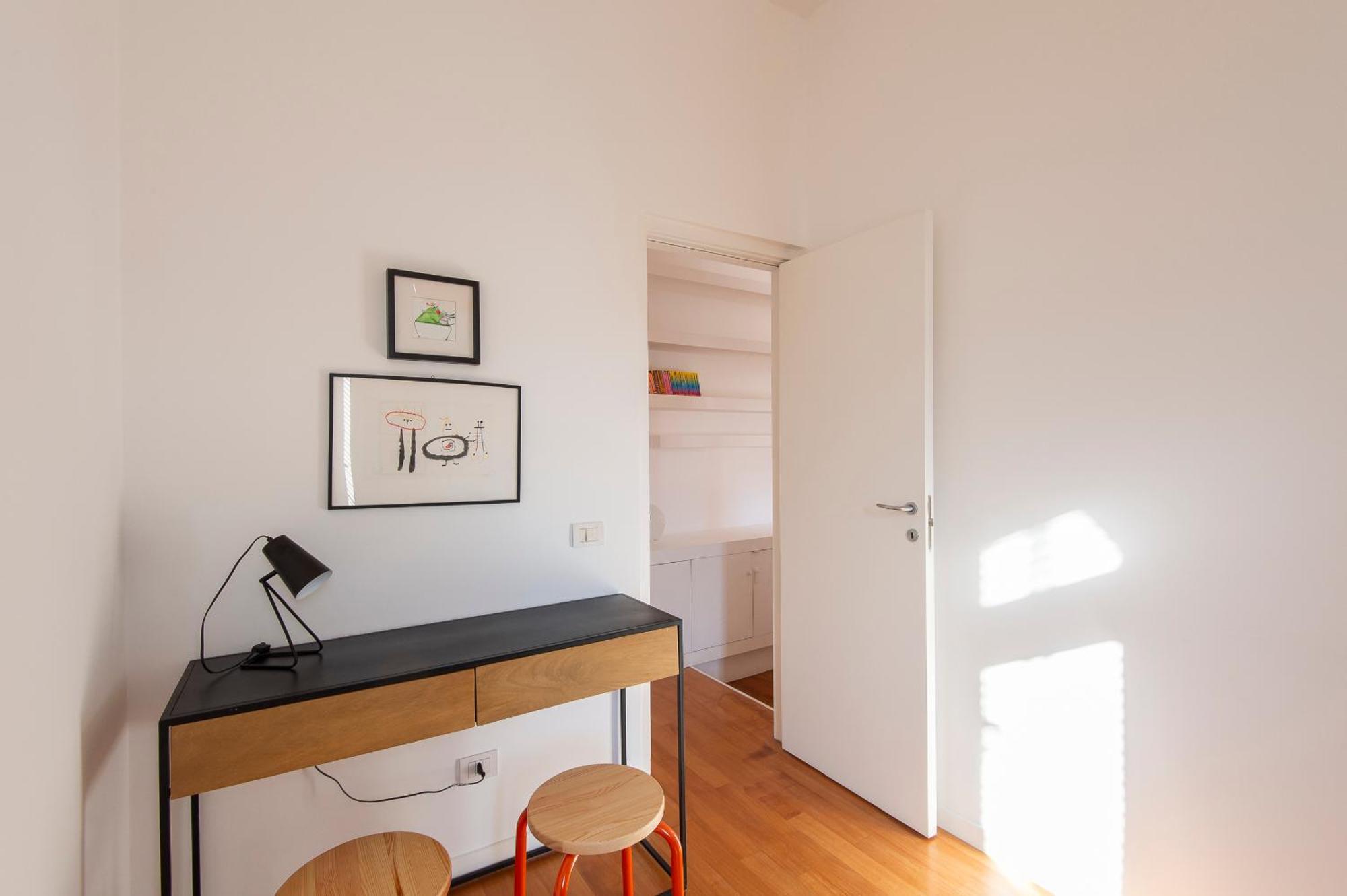 Luxury Auditorium Apartment Rom